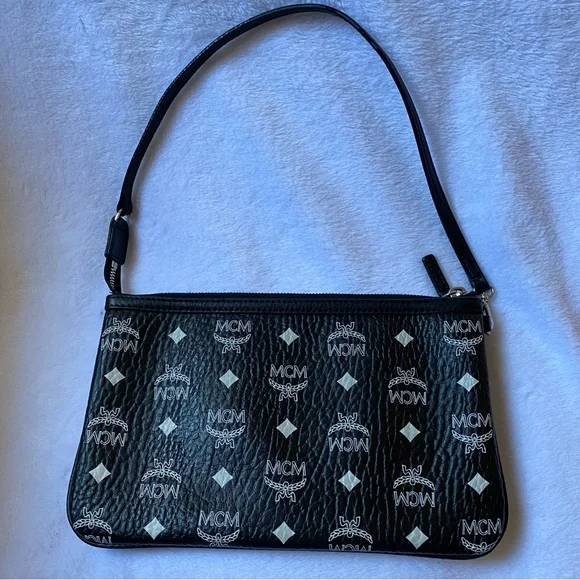 MCM Visetos Signature Logo Small Clutch Pouch Wristlet Purse Black & White - Picture 15 of 15